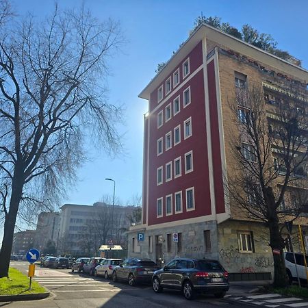 מילאנו Tolstoi 83 Apartment מראה חיצוני תמונה